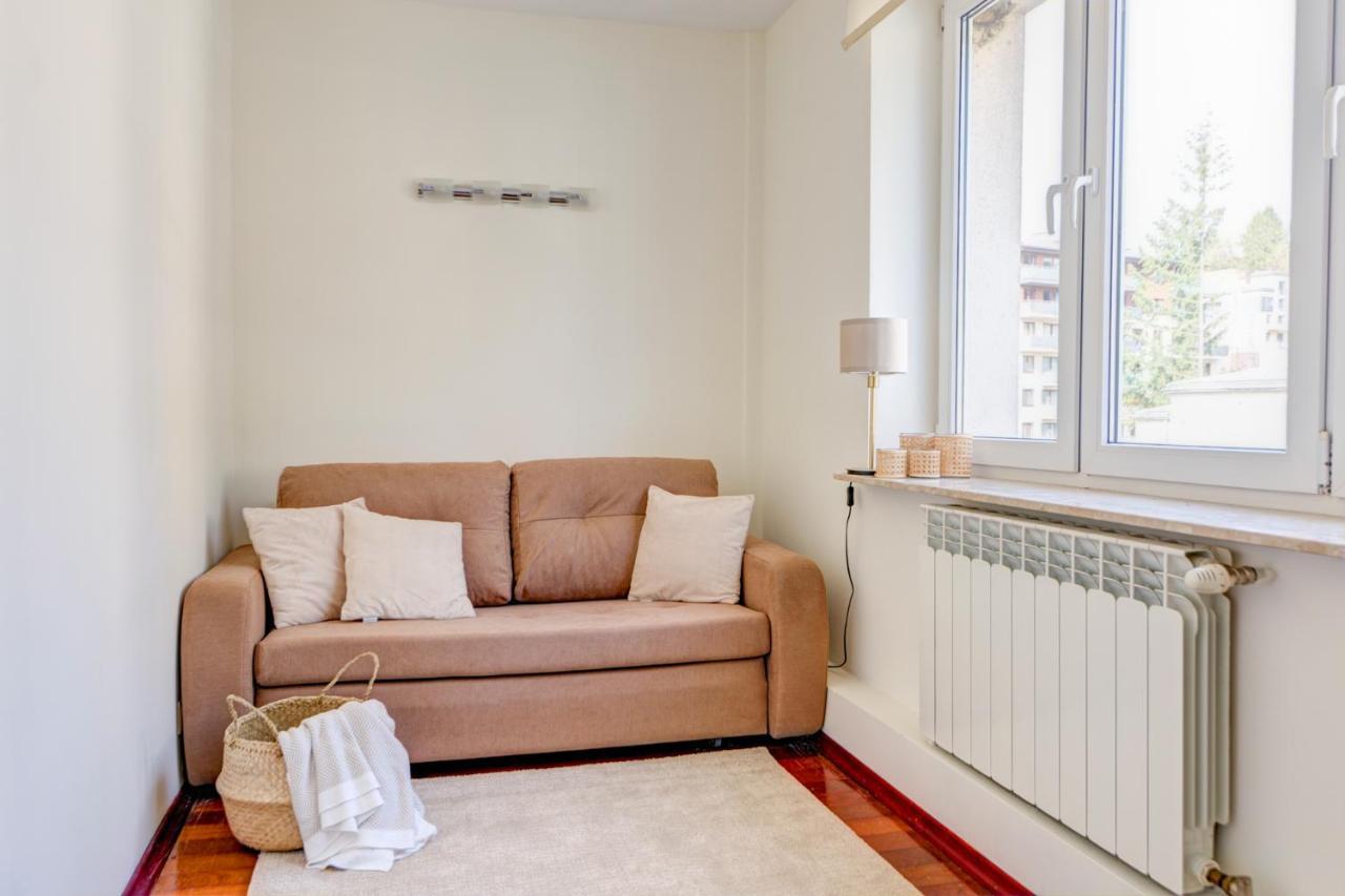 Krynica Apartamenty 100M Duzy Apartament, Salon + 3 Sypialnie Przy Deptaku Exterior photo